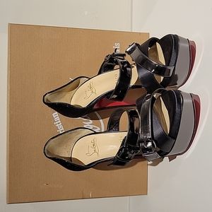 CHRISTIAN LOUBOUTIN HEELS